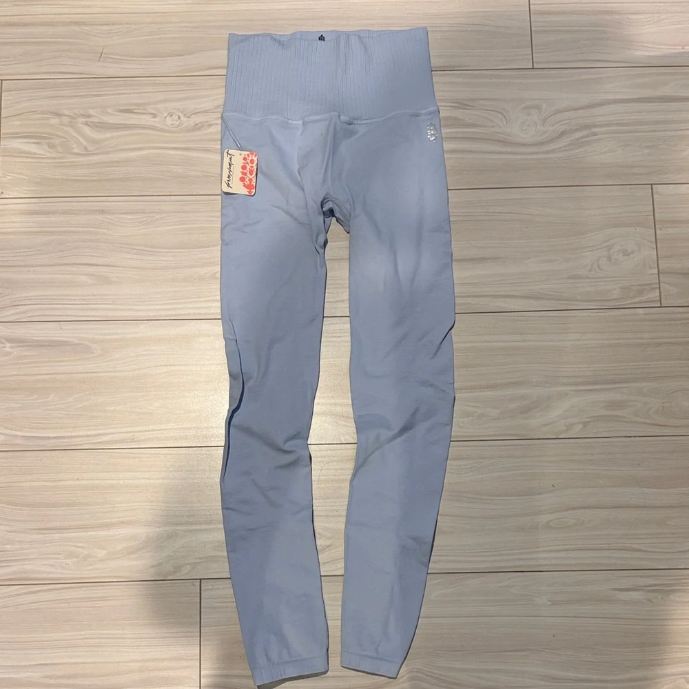 Free people movement leggings - Picture 1 of 5